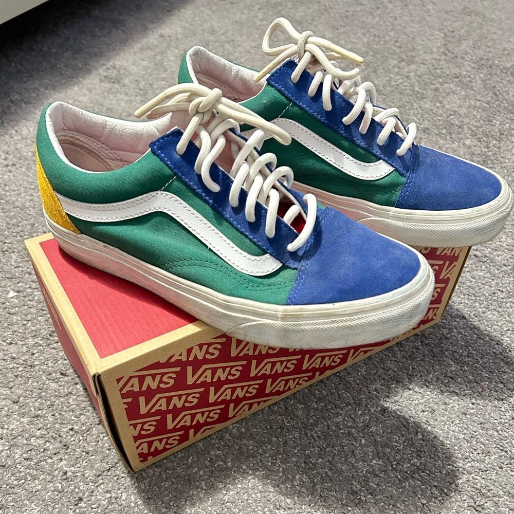 vans old skool yacht club shoe